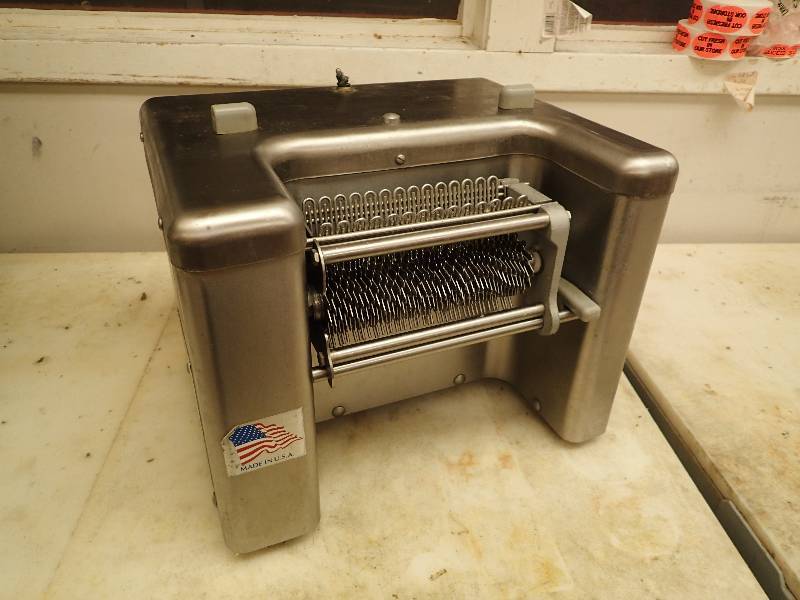 lot 4310 image: Sir Steak Machinery Counter top Meat Tenderizer