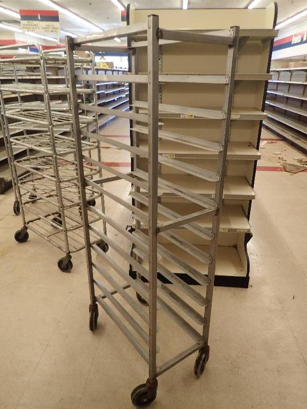 lot 4321 image: Half-Size Aluminum Sheet Pan Rack on Casters