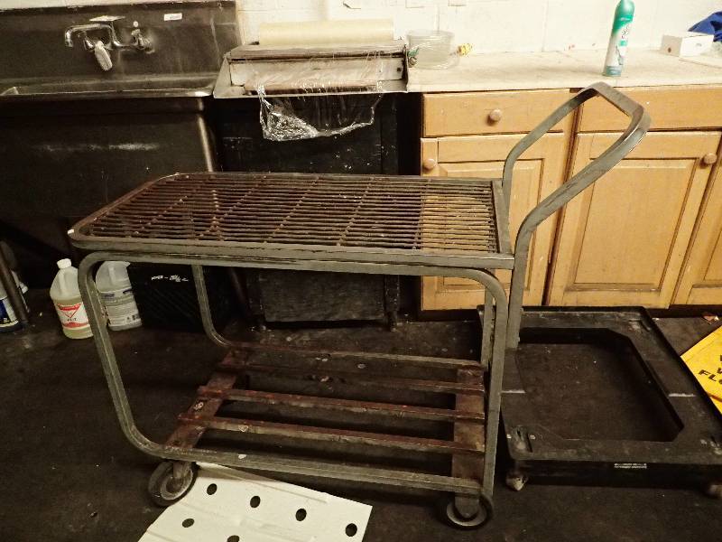 lot 4372 image: 2 Tier Metal Equipment Cart on Casters