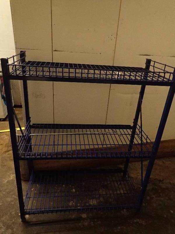lot 4374 image: 3 Tier Metal Wire Storage Rack