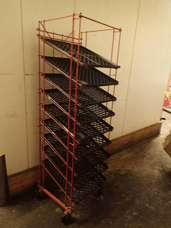 lot 4381 image: 9 Tier Metal Wire Bun Cart on Casters