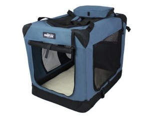lot 1845 image: Blue Pet Crate