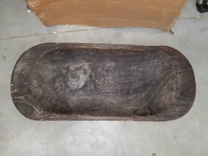 lot 1879 image: Wooden Paulownia Tray