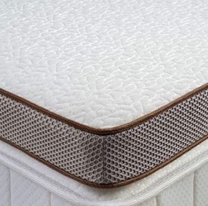 lot 1853 image: Mattress Topper