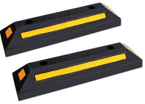 lot 1871 image: Curb Bumpers