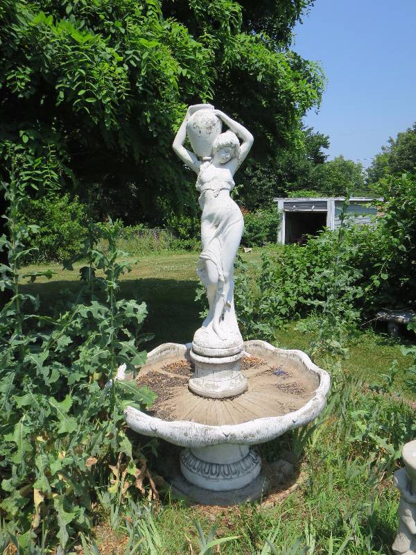 lot 126 image: Huge Birdbath with Lady