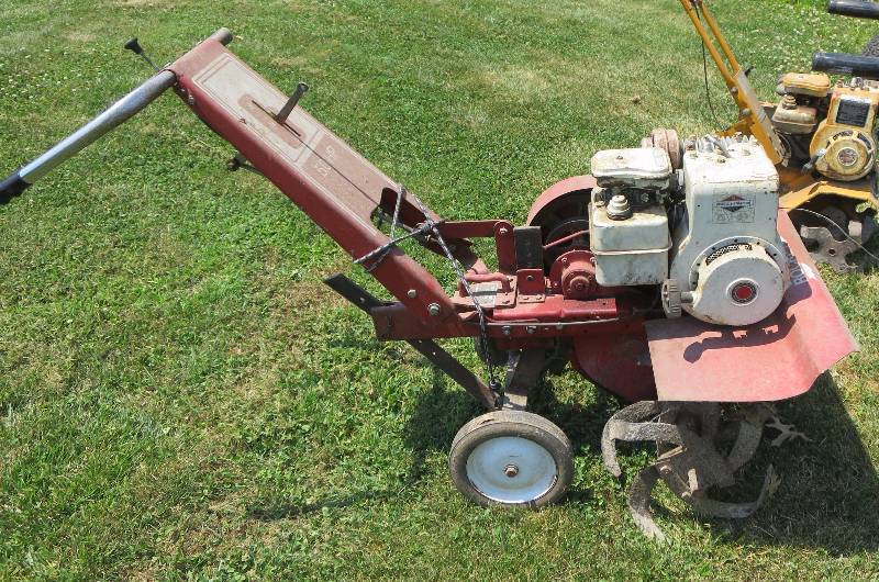 lot 151 image: Rototiller Working Condition