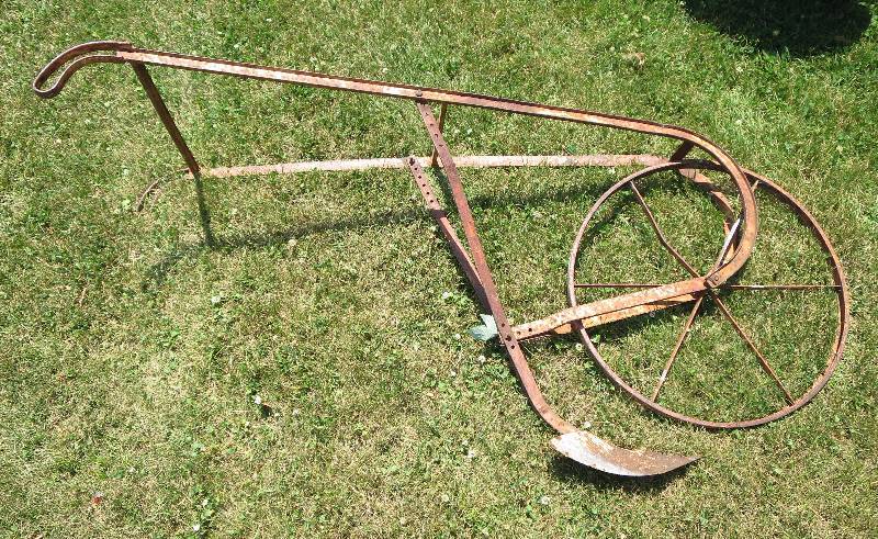 lot 157 image: Outdoor Primitive