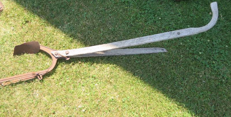 lot 161 image: Outdoor Primitive