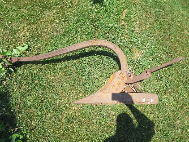 lot 163 image: Outdoor Primitive