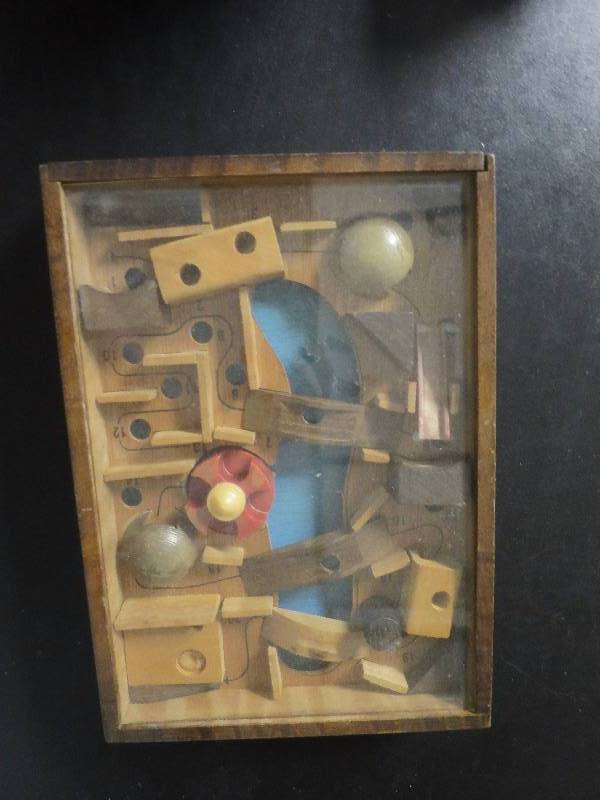 lot 245 image: Vintage Toy