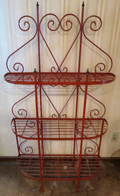 lot 64 image: Wrought Iron Plant Stand 70ish