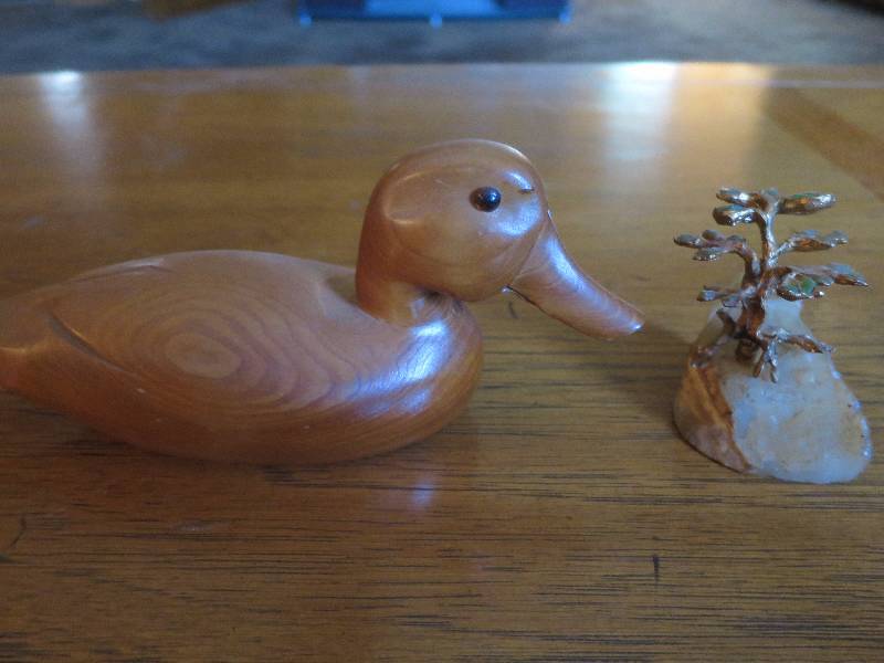 lot 119 image: Wooden Duck