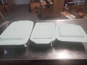 lot 442537 image: Pyrex Glass Food Storage Containers, Microwave Safe