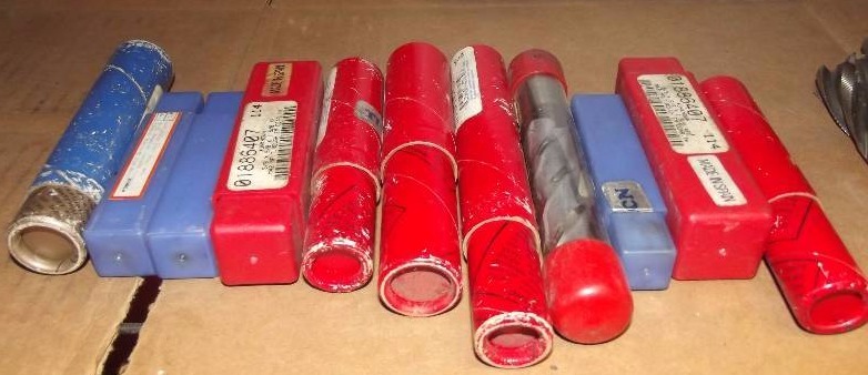 lot 1792 image: 11 Qty End Mills