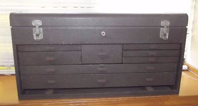 lot 1795 image: Kennedy Machinist Tool Chest with Contents