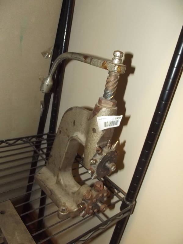 lot 1800 image: Turret-Head Punching Machine for leather and other various goods