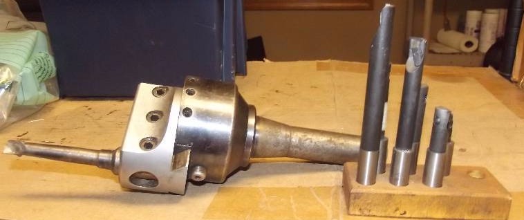 lot 1802 image: R8 Boring head set for milling machine