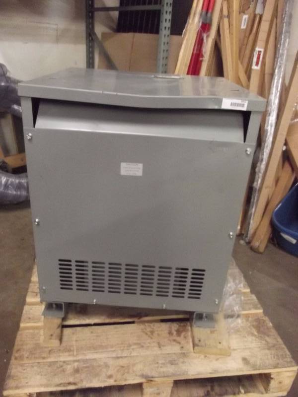 lot 5812 image: Jefferson Electric Tranformer