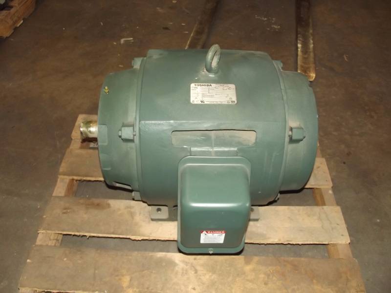 lot 1848 image: Toshiba 100HP 230460 3 Phase Electric Motor