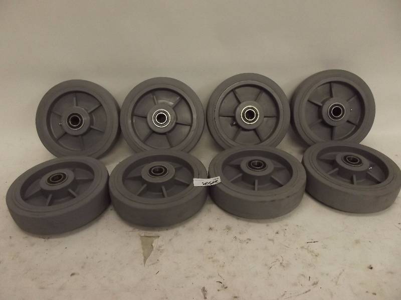 lot 1830B image: NEWColson Gray Rubber 10 x 2-12 Smooth Non-Marking Tread 1 ID Bearing