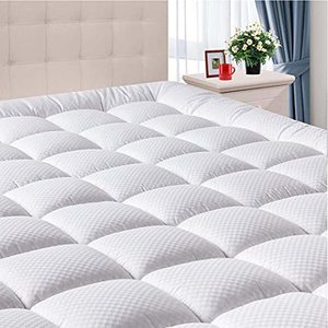 lot 11919 image: DOMICARE Queen Size Mattress Pad Cover Quilted Fitted Mattress Protector with Deep Pocket (8-21Inch), Cooling Cotton Mattress Topper Pillow Top-White