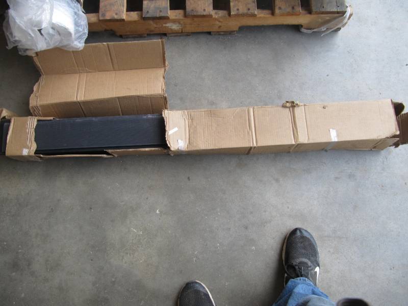 lot 2220 image: BOX OF ARMSTRONG RUBBER BASE BOARD