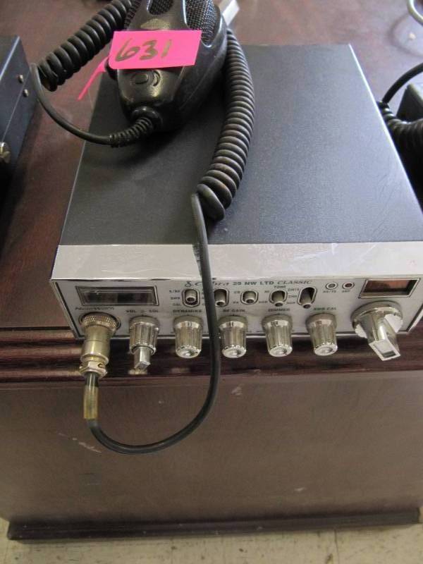 lot 631 image: COBRA 29 NW LTD CLASSIC CB RADIO (Tested)