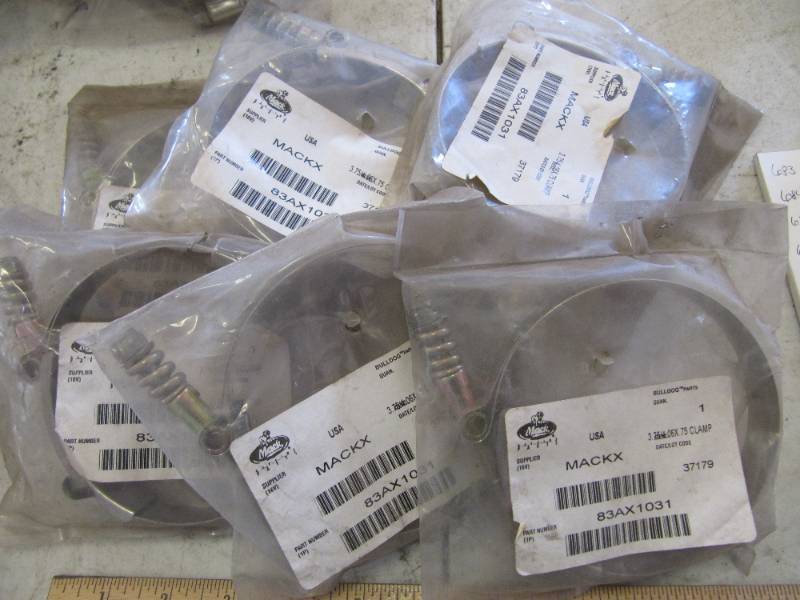 lot 696 image: 6 NEW MACK HOSE CLAMPS 3.754.06 X .75