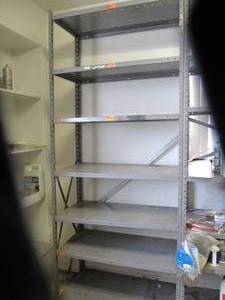 lot 3175 image: HEAVY DUTY METAL SHELF 86TALL  X 36WIDE X 18DEEP WITH 7 SHELFS