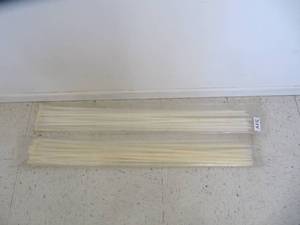 lot 3184 image: 36 HEAVY DUTY WEATHER RESISTANT WHITE CABLEZIP TIES  75 CT.