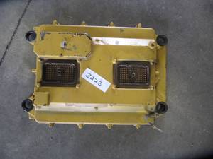 lot 3223 image: CATERPILLAR ECM MODULE