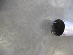 lot 3236 image: SILVER EXHAUST PIPE 4DIA X 53L   TRUCK AND MACHINERY