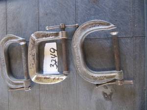 lot 3249 image: 3 COUNT C CLAMPS    (2)  2 12 &  (1)  2
