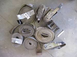 lot 3256 image: BOX OF CARGO  LOAD STRAPS
