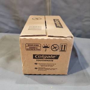 lot 9614 image: COLGATE TOOTHPASTE 24 TUBES