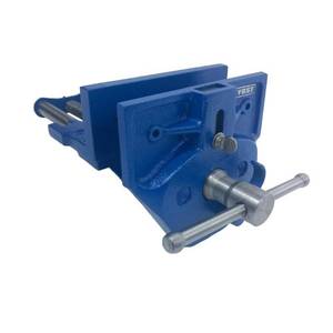 lot 9652 image: Yost Model M7Ww 7 Woodworking Vise