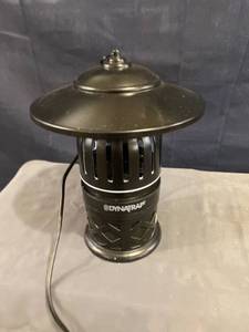 lot 9727 image: Dynatrap Bug Lamp