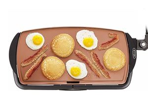 lot 9725 image: BELLA Electric Ceramic Titanium Griddle, Make 10 Eggs At Once, Healthy-Eco Non-stick Coating, Hassle-Free Clean Up, Large Submersible Cooking Surface, 10.5 x 20, CopperBlack