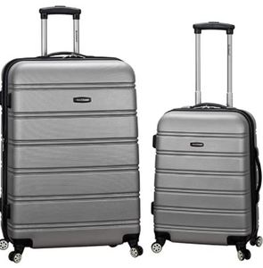 lot 9772 image: ROCKLAND MELBORNE HARDSIDE LUGGAGE SET