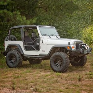 lot 2952 image: Rugged Ridge Front Tube Doors with Paddle Handles in Textured Black - 11509.20
