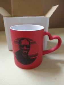 lot 41957 image: Snoop Dog color change coffee cup