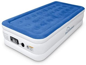 lot 8019 image: SoundAsleep Dream Series Air Mattress with ComfortCoil Technology