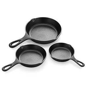 lot 30929 image: Simple Chef Cast Iron Skillet 2-Piece Set - Best Heavy-Duty Professional Restaurant Chef Quality Pre-Seasoned Pan Cookware Set - 10, 6 Pans - Great For Frying, Saute, Cooking, Piz