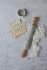 lot 30979 image: Marble Backdrop Board for Photography 2 ft x 3ft  3 mm thick, Lightweight, Moisture & Stain-Resistant
