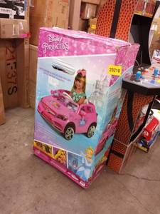 lot 23210 image: Disney princess Mercedes benz amg45 ride on car 6volt battery powered