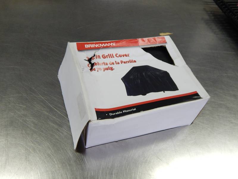 lot 2136 image: Brinkmann 70 Grill Cover