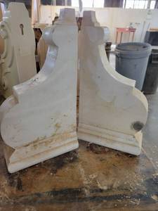 lot 24826 image: 2 Hardware Resources CORG-WB Traditional Smooth Bar Bracket