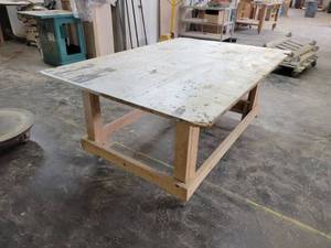 lot 24845 image: Work Station Table on Casters