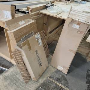 lot 24848 image: Organizer things
